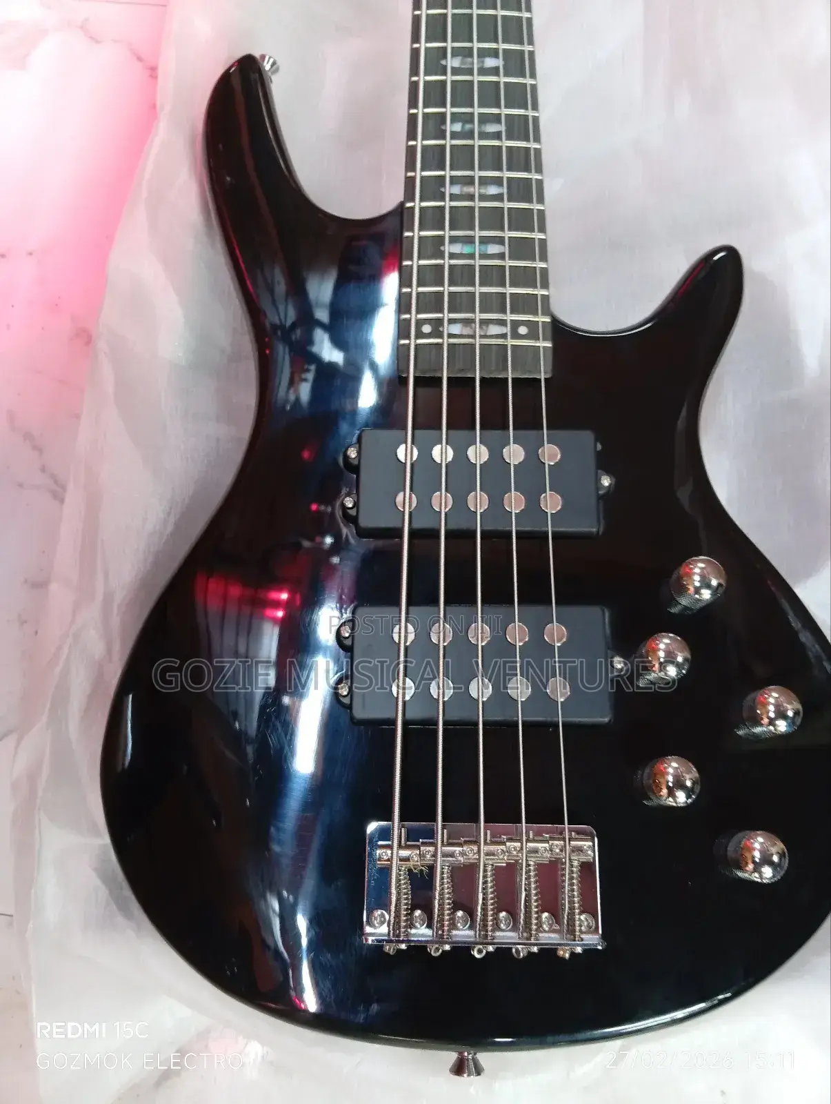 Yamaha Active Bass Guitar Five Strings