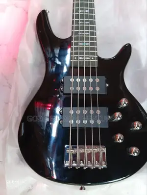 Yamaha Active Bass Guitar Five Strings