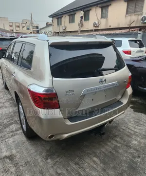 Toyota Highlander Limited 2008 Gold
