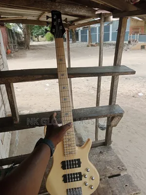 Ibanez 5 Strings Bass Guitar Active