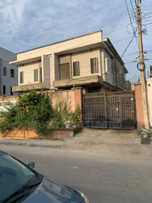3bdrm Duplex in GRA Phase 1 for sale