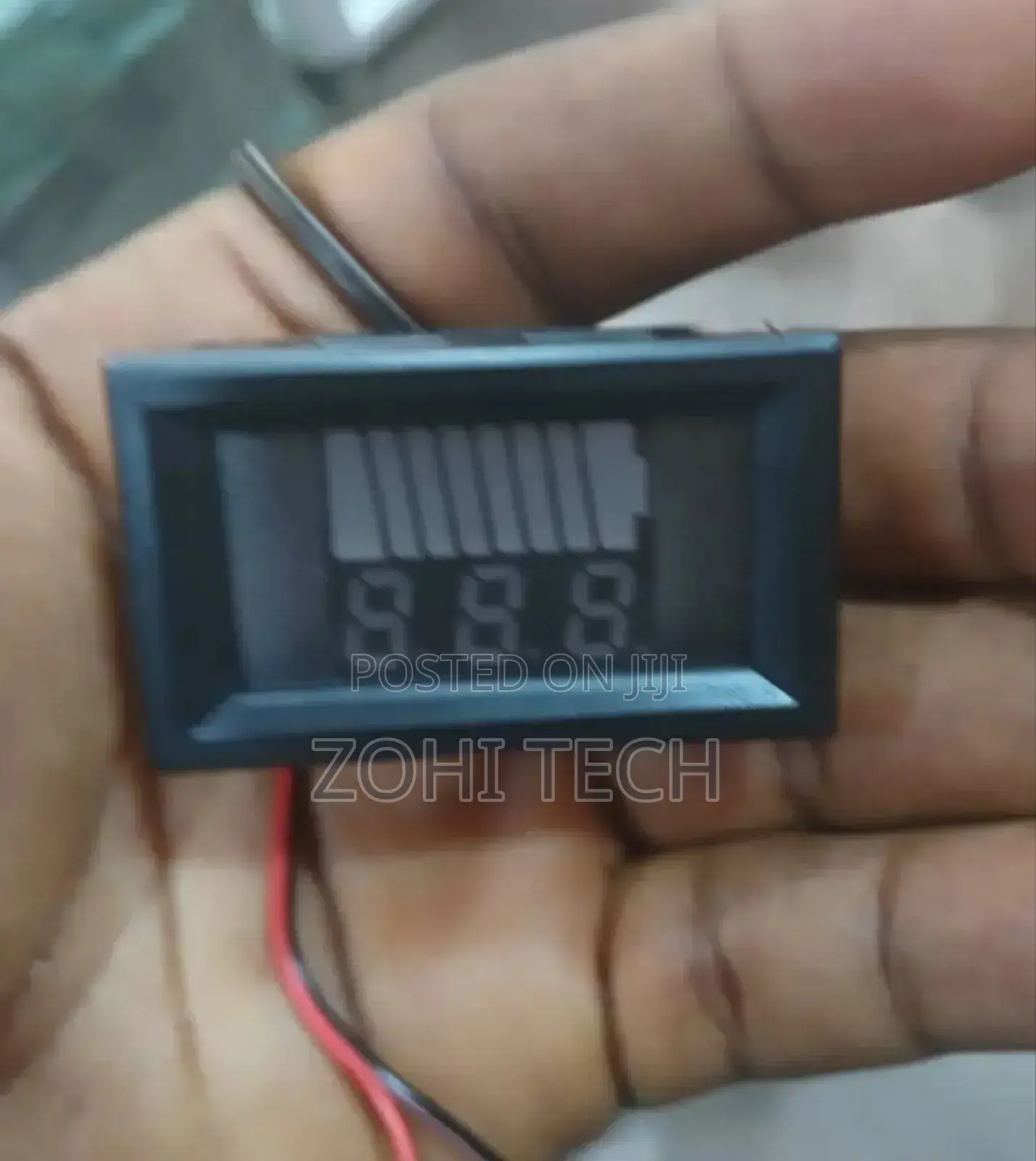 Digital Battery Display Meter