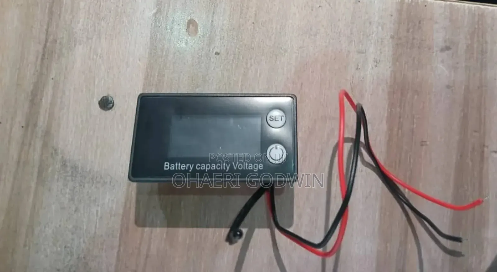 Digital Battery Display Meter