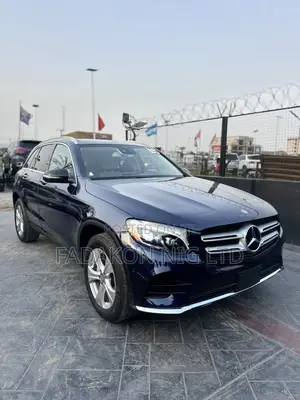 Mercedes-Benz GLC-Class 2016 Blue