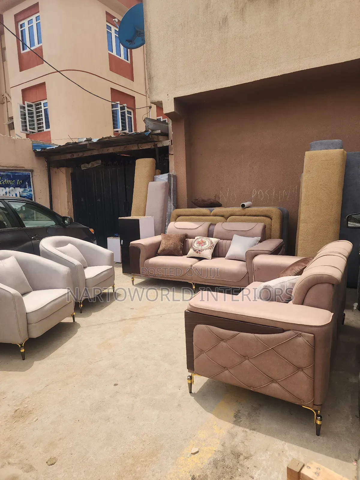 High Quality Luxury 7 Seaters Sofa Chair.
