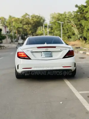 Mercedes-Benz SL-Class 2017 White