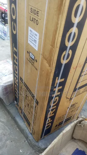 Snowsea 500l Upright Showcase Chiller Set
