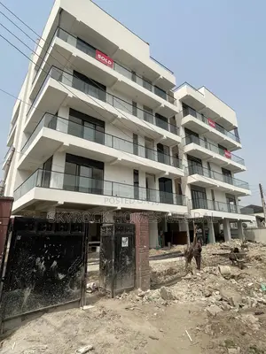 2bdrm Block of Flats in Ilasan for sale