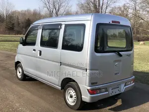 Directions From Japan Used Mini Buses