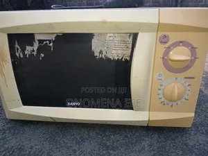 Microwave Oven