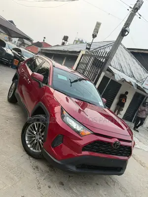 Toyota RAV4 LE 2021 Red
