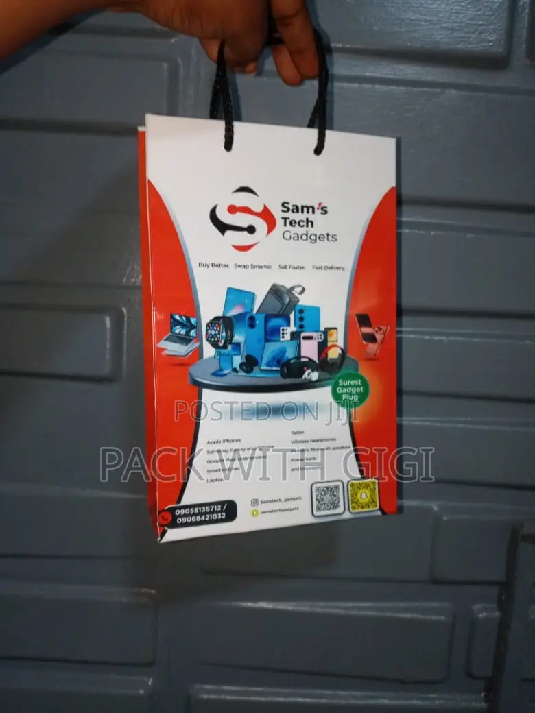 Custom Packaging – Stickers, Paper Bags Labels