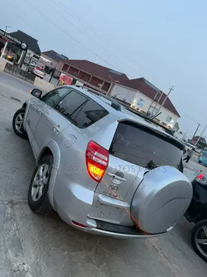 Toyota RAV4 3.5 Limited 2012 Silver