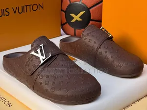 Louis Vuitton Luxury Leather Halfshoe