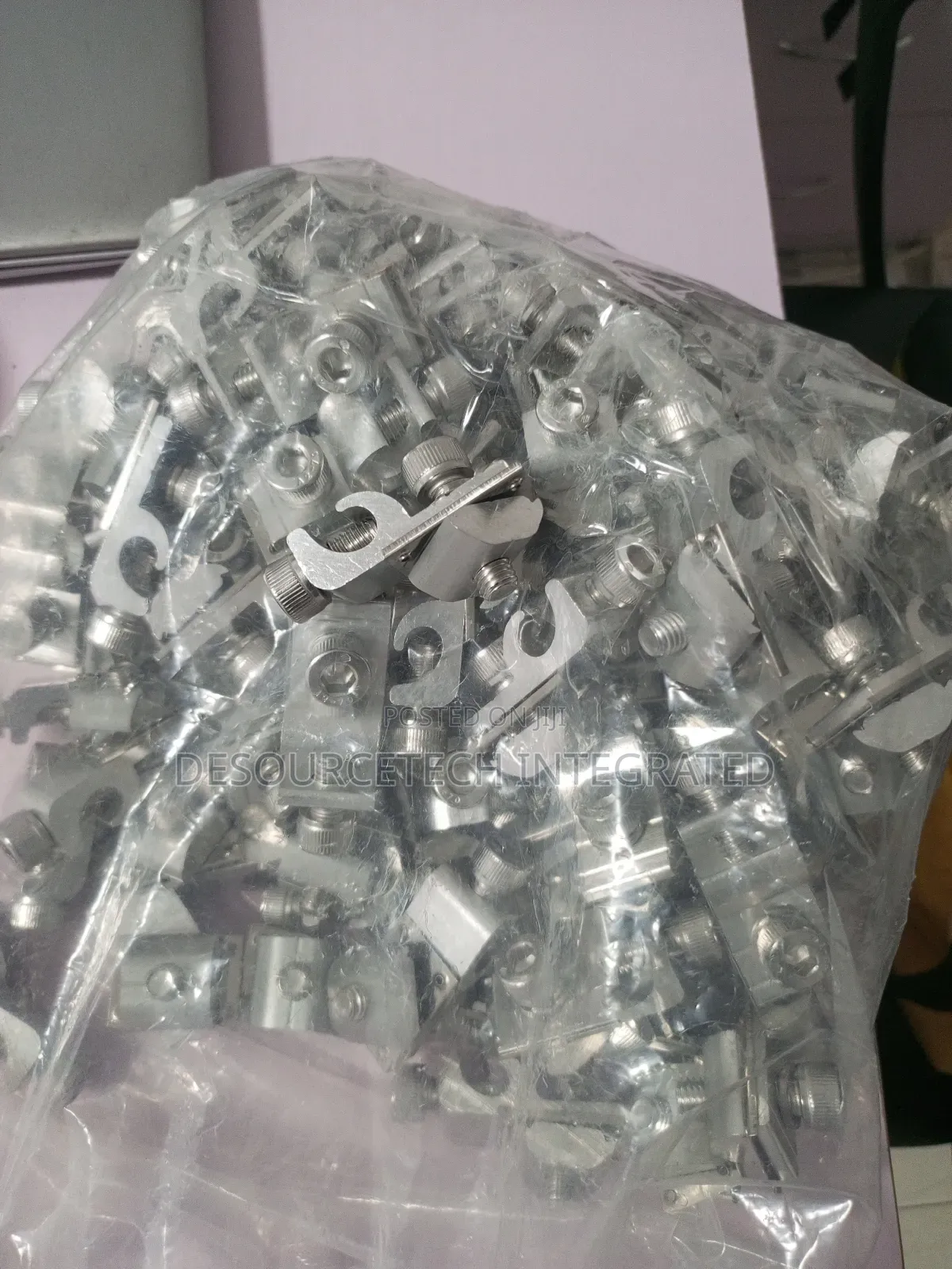 Solar Panel Grounding Clamp