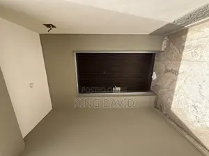 5bdrm Apartment in Paradise Estate for rent