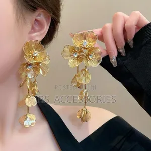 Statmnt Floral Earrings