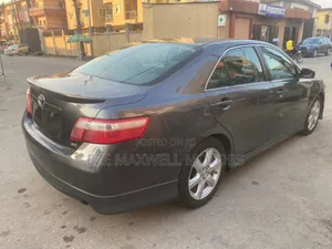 Toyota Camry SE V6 4dr Sedan (3.5L 6cyl 6AM) 2008 Gray