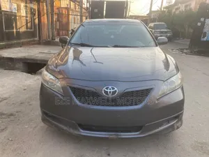 Toyota Camry SE V6 4dr Sedan (3.5L 6cyl 6AM) 2008 Gray