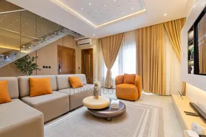 Luxury 2bed Maisonette With Pool, Snooker, Ps5, Bathtub. Etc