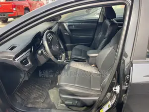 Toyota Corolla 2015 Black
