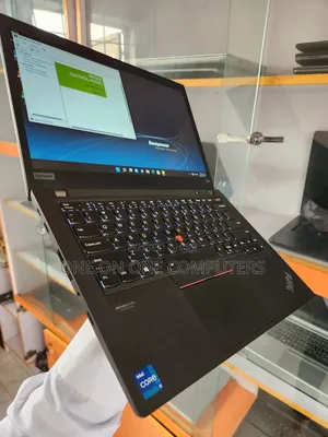 Laptop Lenovo ThinkPad P15s 16GB Intel Core i7 SSD 512GB