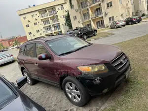 Hyundai Santa Fe 2.7 V6 2007 Red