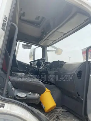 Extremely Sharp 1824 Truck