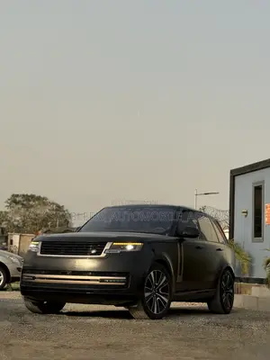 Land Rover Range Rover Vogue 2023 Black