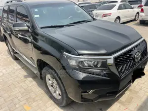 Toyota Land Cruiser Prado 2014 Black