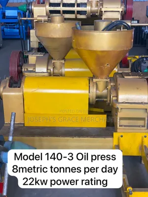 Industrial Palm Oil Press Extractor Machine.
