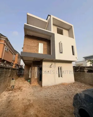 5bdrm Duplex in GRA Phase 2 Shangisha for sale
