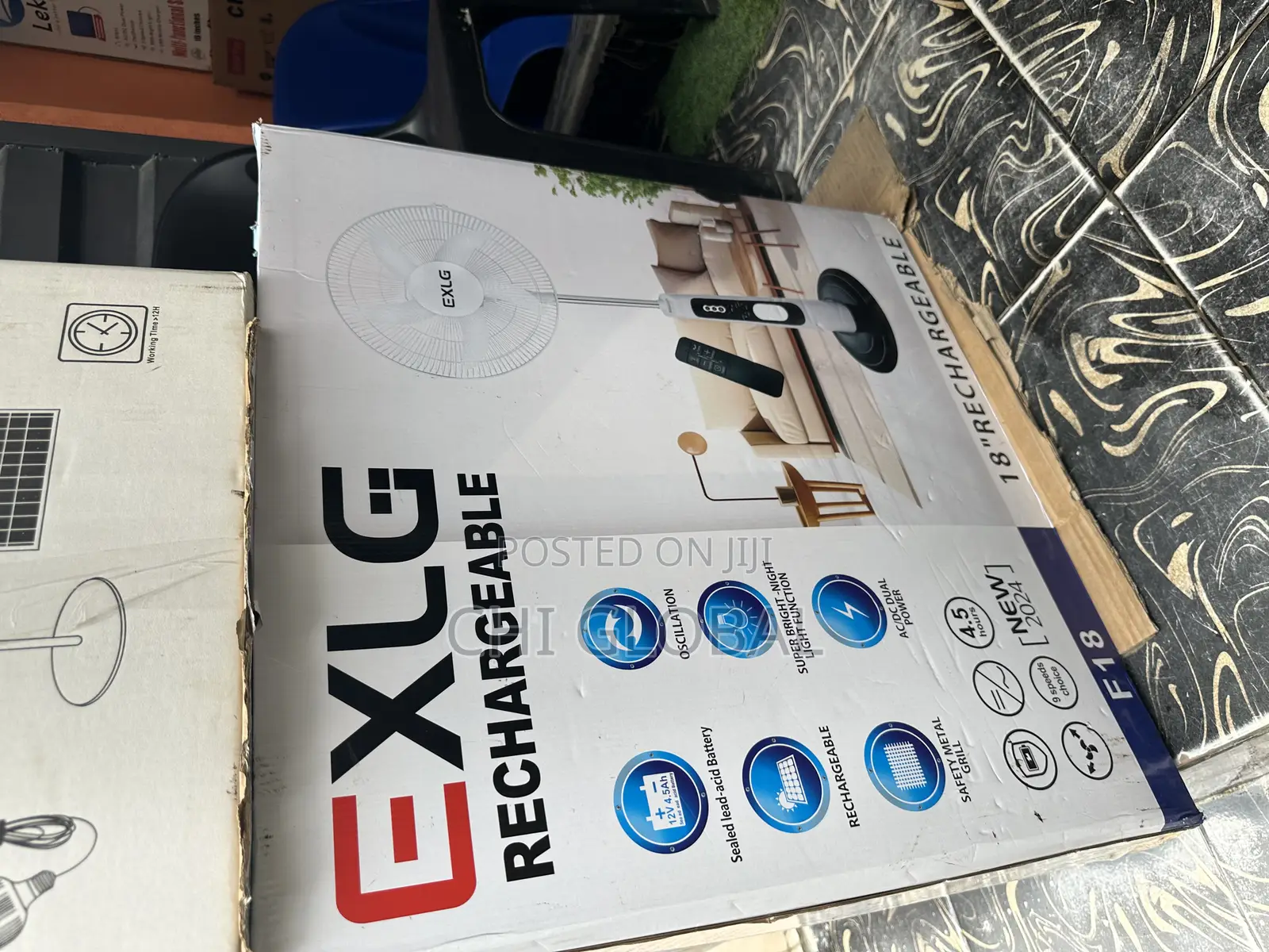 Exlg 18 Rechargeable Solar Fan