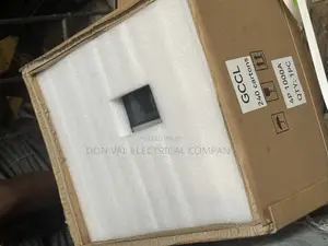 1000amp 4pole Molded Case Circuit Breaker (Mccb)
