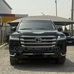 Toyota Land Cruiser 2014 Black