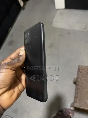 Xiaomi Redmi A2+ 32 GB Red