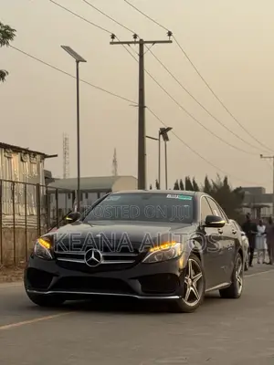 Mercedes-Benz C400 2016 Black