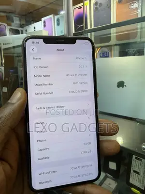 Apple iPhone 11 Pro Max 64 GB Gold