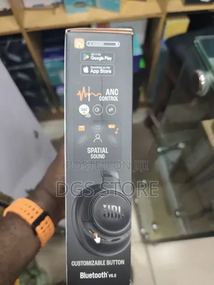 JBL Tune 780nc Bluetooth Headphone