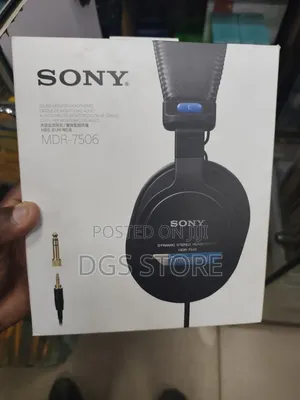 Sony MDR 7506 Professional Stereo Wired Headphone
