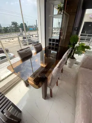 Luxury Glass-top 6-seater Dining Set