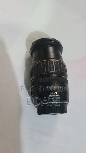 Canon 28-135mm Full Frame Lens + Godox Tt520 Flash