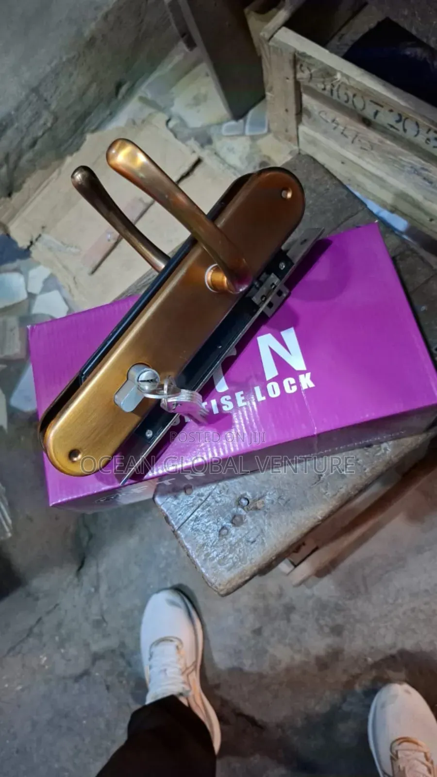 Door Handle Key