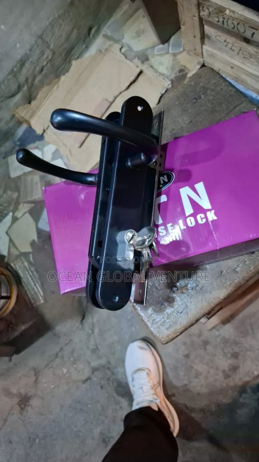 Door Handle Key
