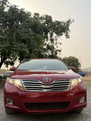 Toyota Venza XLE 2011 Red