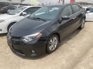Toyota Corolla S 4dr Sedan (1.8L 4cyl CVT) 2014 Black