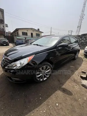 Hyundai Sonata 2013 Black