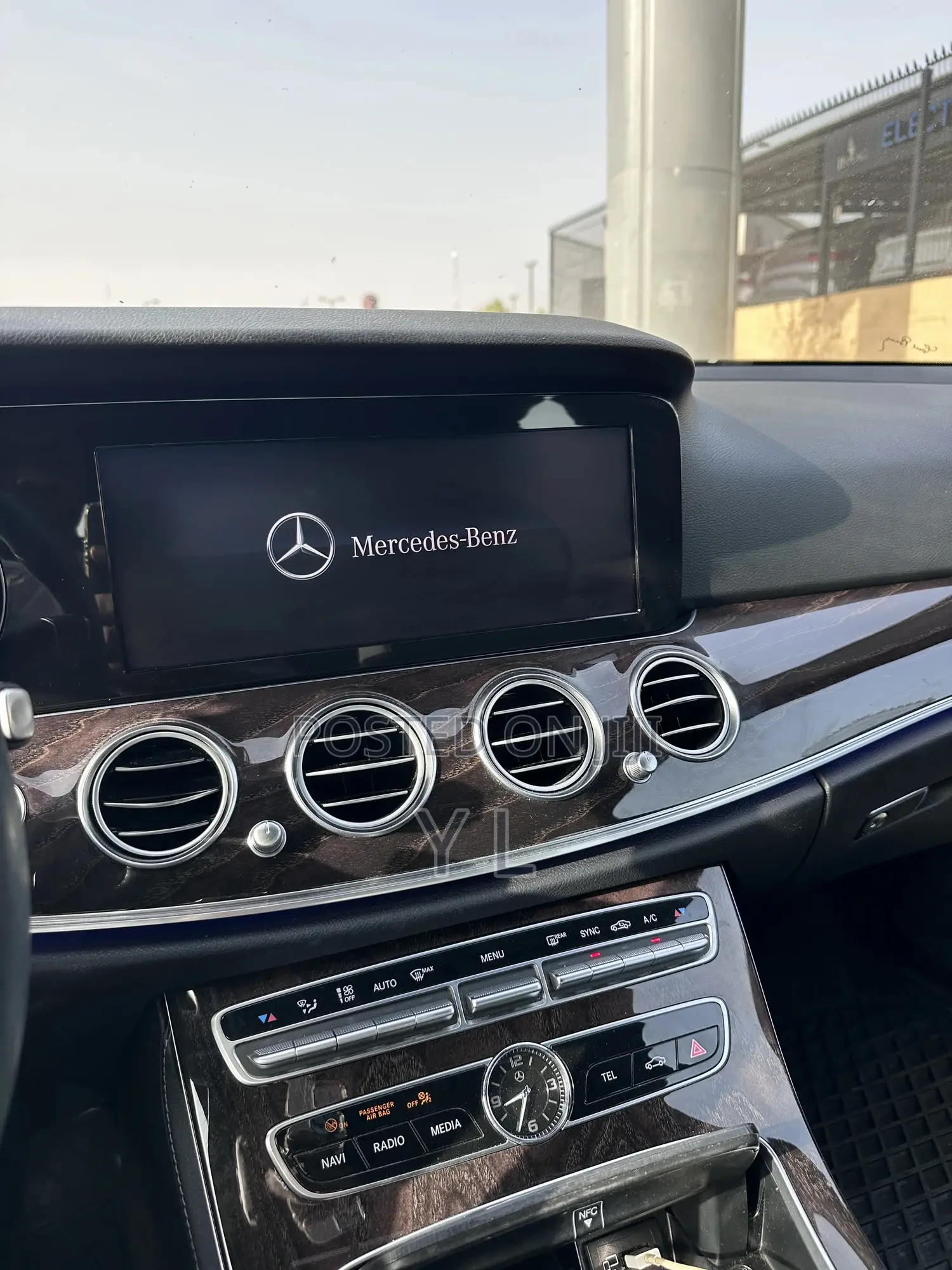 Mercedes-Benz E450 W213 4MATIC 2019 Silver
