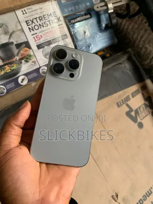 Apple iPhone 15 Pro 512 GB Gray