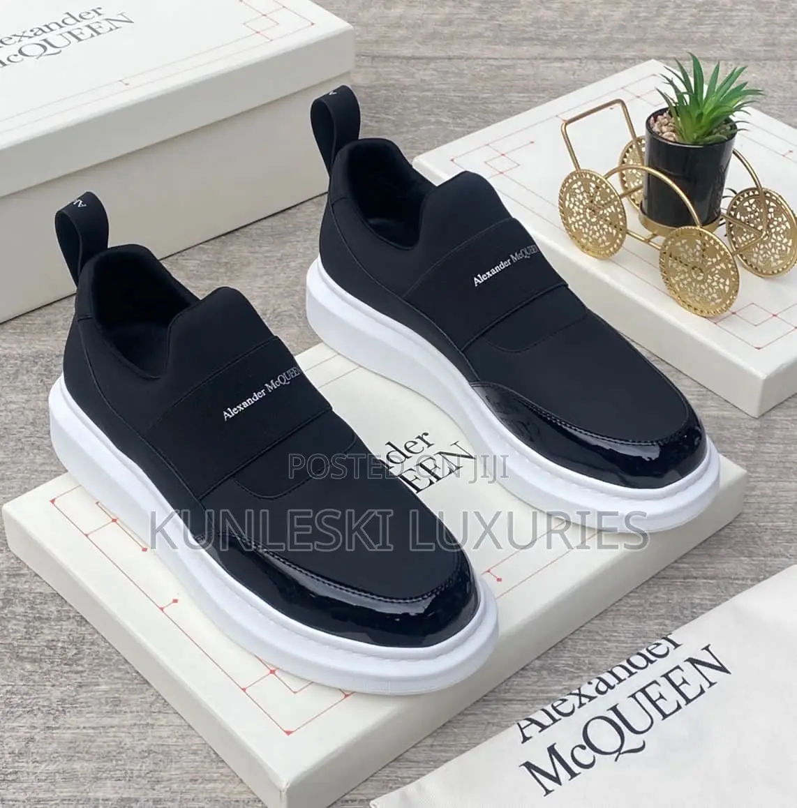 Original Alexander Mcqueen Sneakers